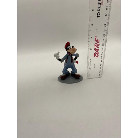 Disney Goofy Mechanic Figurine: Gas Station Playset Character for Kids' - Picture 2 of 7